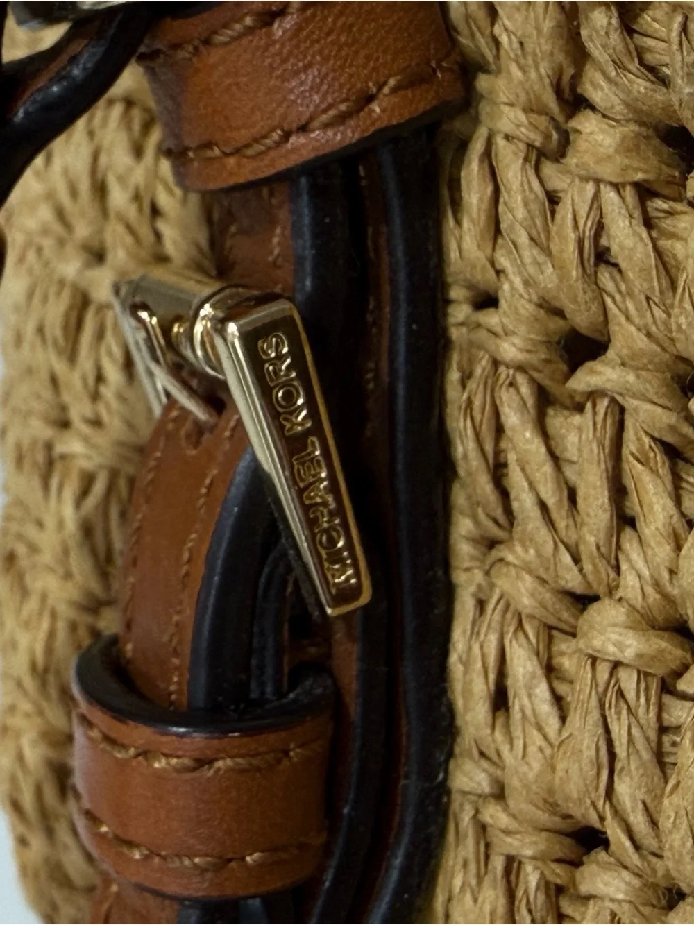 Michael Kors Santorini Studded Woven/Straw Tote w/Brown Leather Straps Like New - Picture 6 of 12
